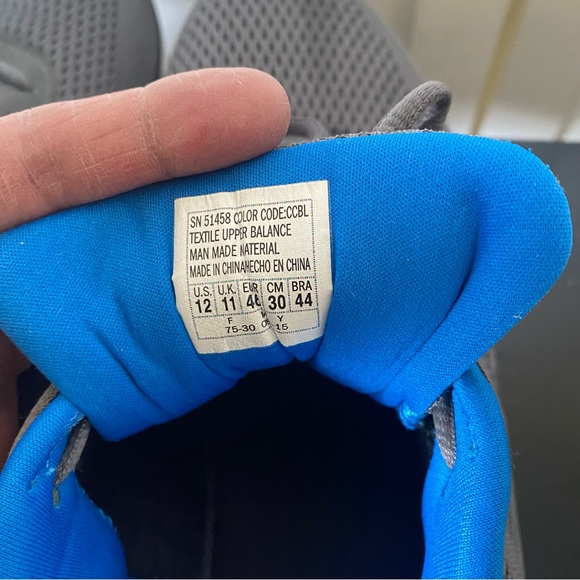 Skechers Mens Flex Sole Memory Foam Size 12 Gel Infused Running Sneaker *STAIN - Picture 2 of 11